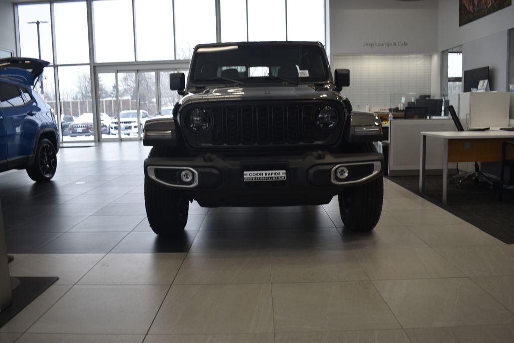Thumbnail: 2025 Jeep Gladiator - 8