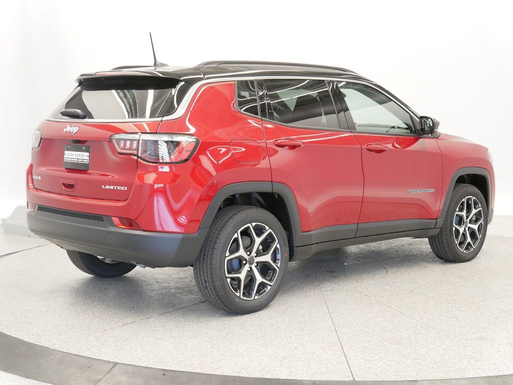 Thumbnail: 2025 Jeep Compass - 9