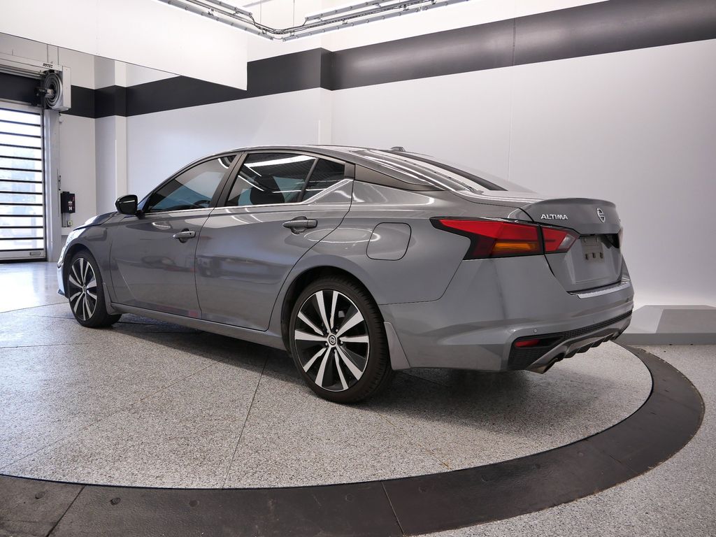 Thumbnail: 2022 Nissan Altima - 23