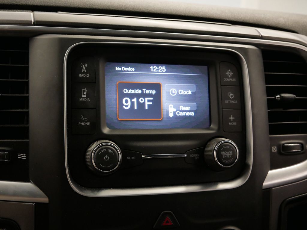 Thumbnail: 2021 RAM 1500 Classic - 27