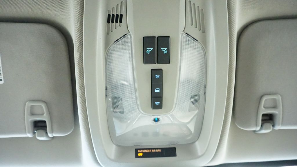 Thumbnail: 2016 Chevrolet Equinox - 35