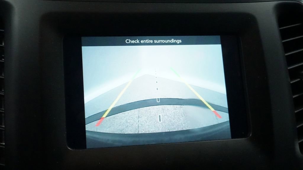 Thumbnail: 2019 Jeep Cherokee - 34