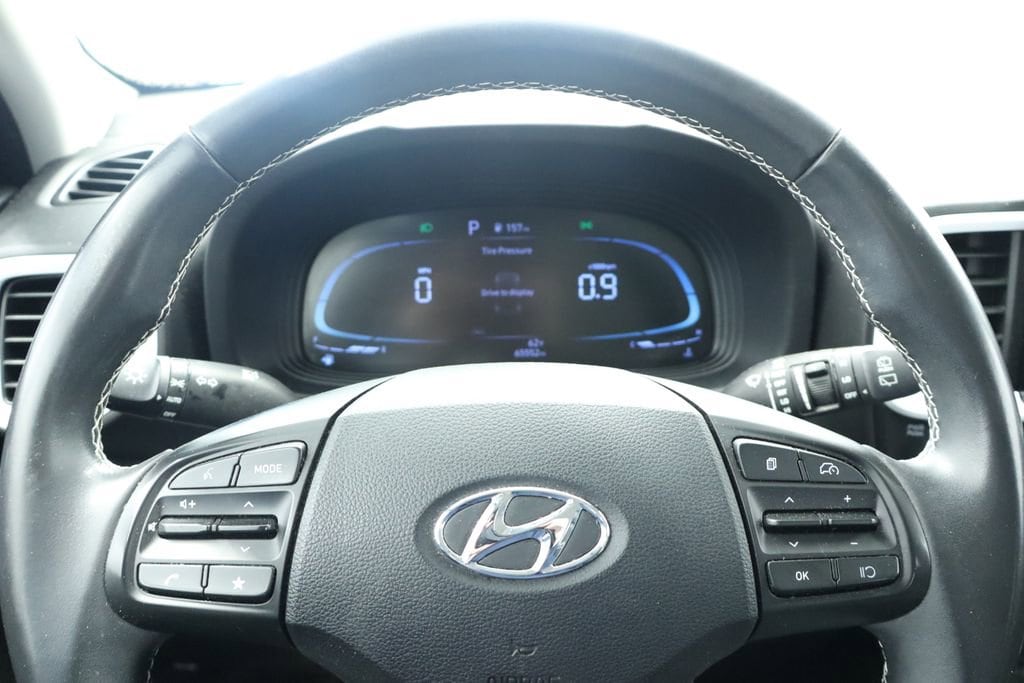 Thumbnail: 2023 Hyundai Venue - 35