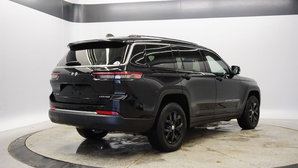 Thumbnail: 2023 Jeep Grand Cherokee L - 6