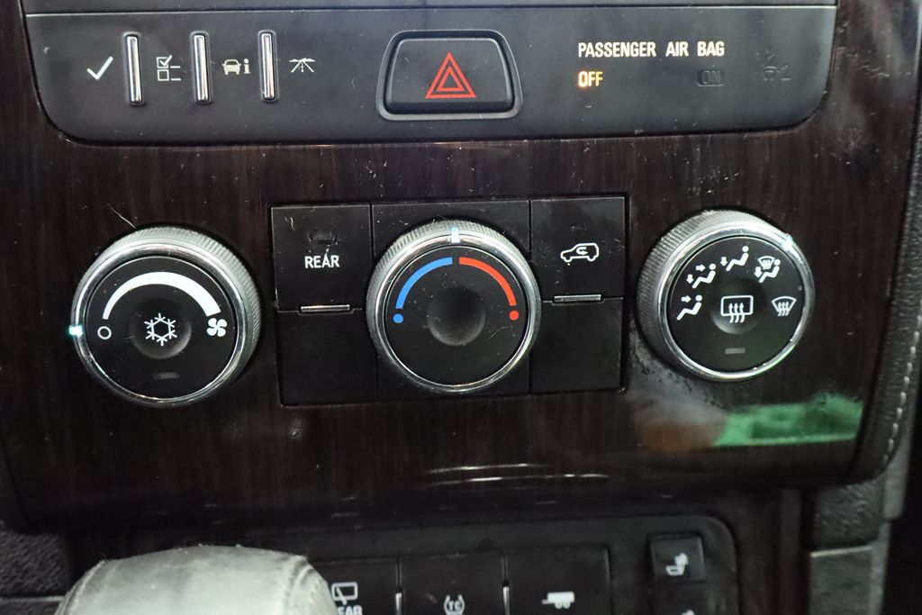 Thumbnail: 2017 Chevrolet Traverse - 34