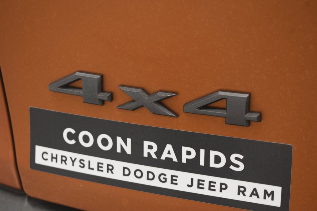 Thumbnail: 2016 Jeep Cherokee - 20