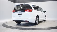 Thumbnail: 2026 Chrysler Voyager - 6