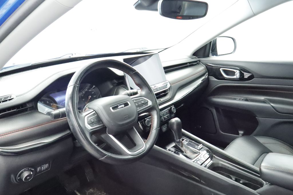 Thumbnail: 2022 Jeep Compass - 26