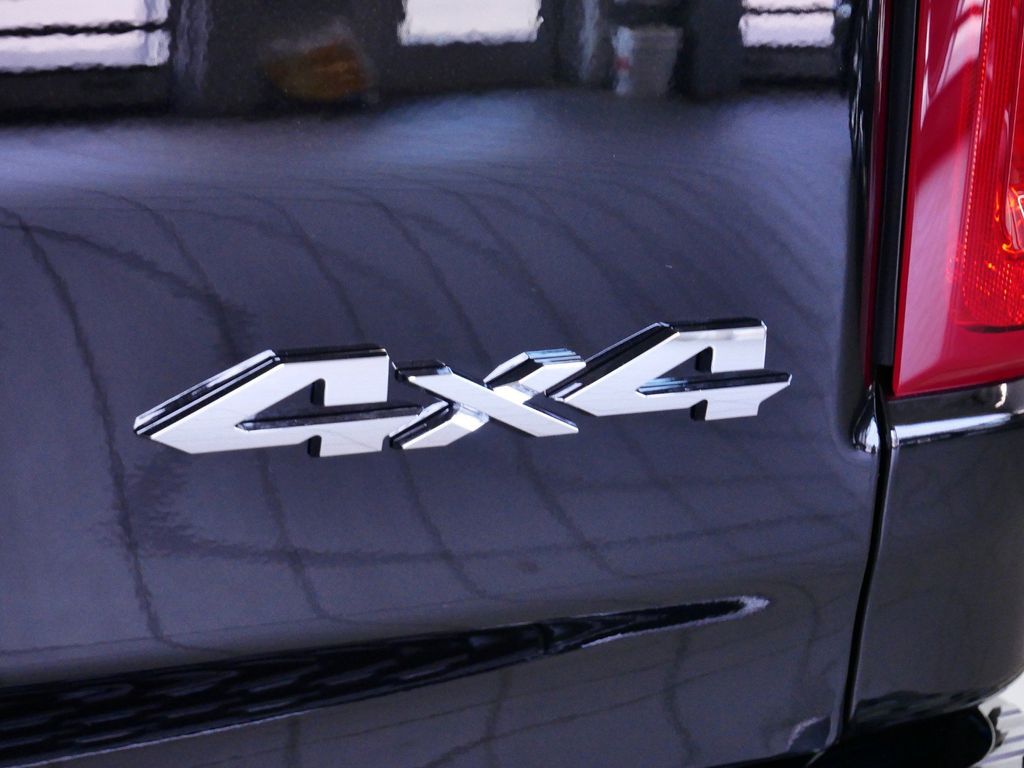 Thumbnail: 2025 RAM 1500 - 14