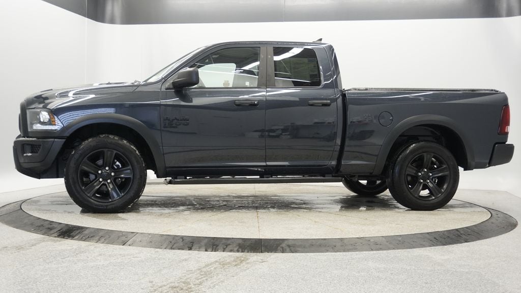 Thumbnail: 2021 RAM 1500 Classic - 3