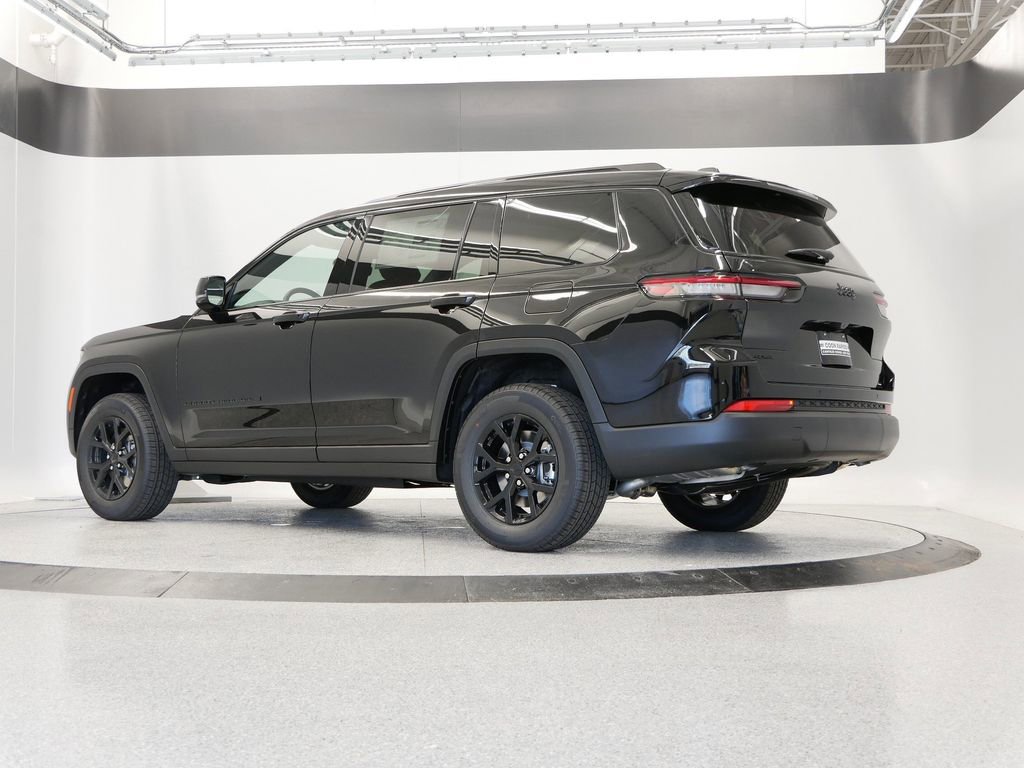 Thumbnail: 2025 Jeep Grand Cherokee L - 4