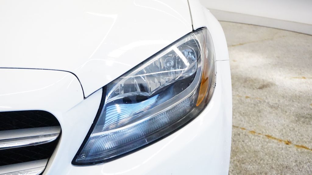 Thumbnail: 2018 Mercedes-Benz C-Class - 9