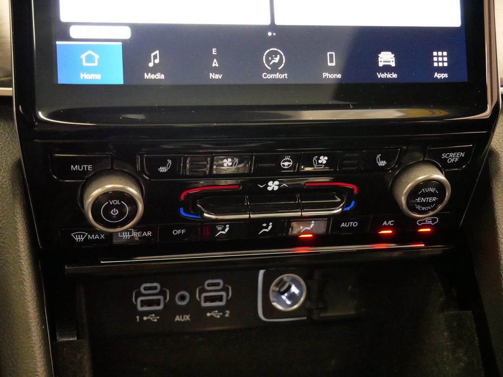 Thumbnail: 2022 Jeep Grand Cherokee - 36