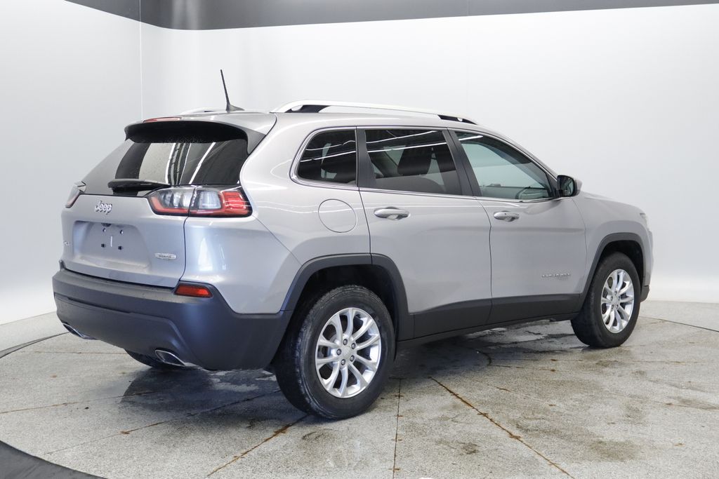 Thumbnail: 2019 Jeep Cherokee - 5