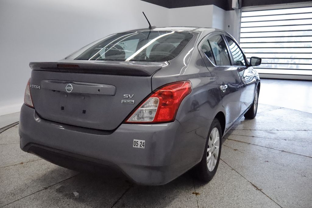 Thumbnail: 2018 Nissan Versa - 12