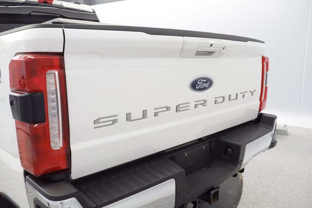 Thumbnail: 2023 Ford F-350 - 20