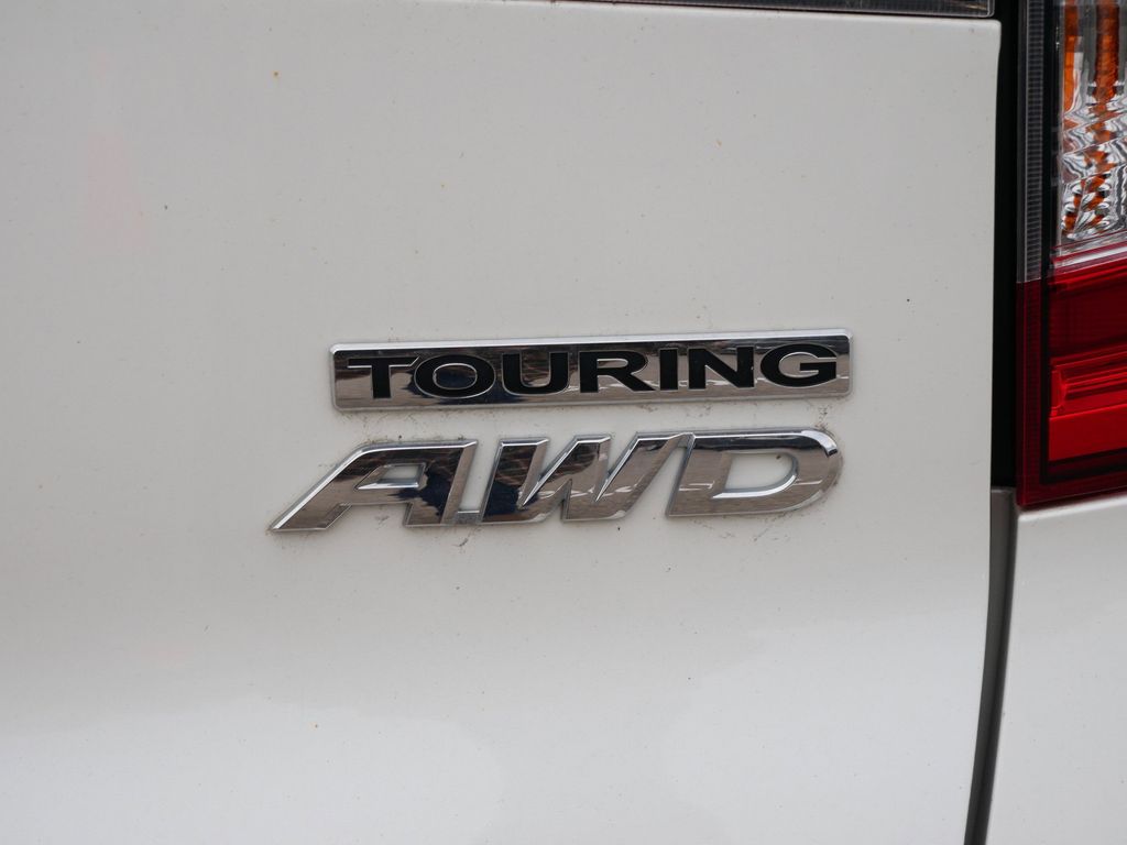 Thumbnail: 2019 Honda Pilot - 21