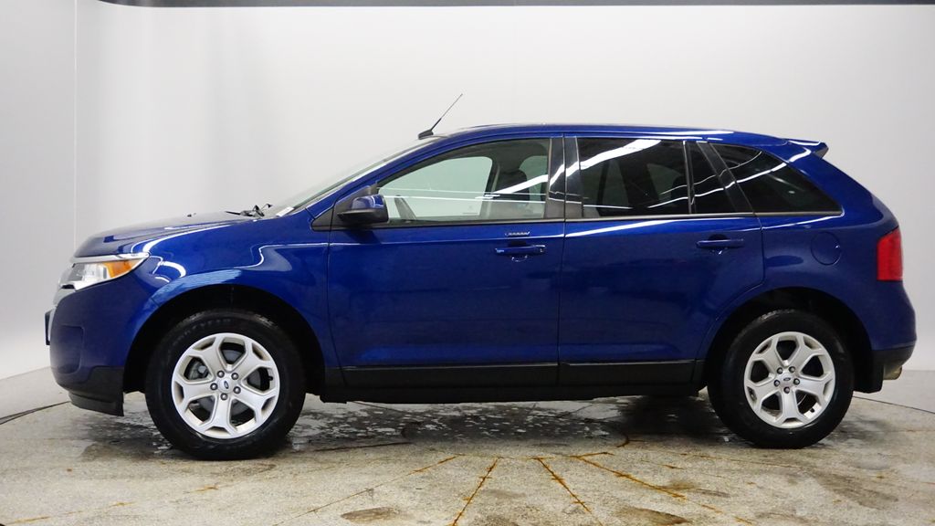Thumbnail: 2013 Ford Edge - 2
