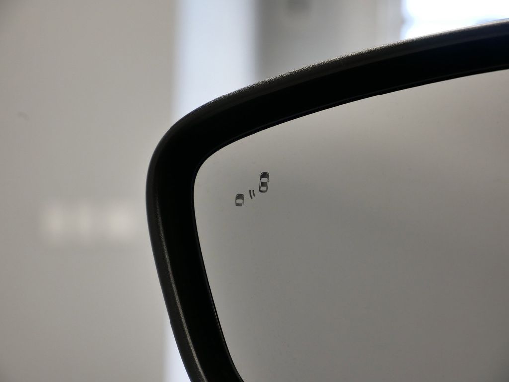 Thumbnail: 2023 Ford Escape - 27