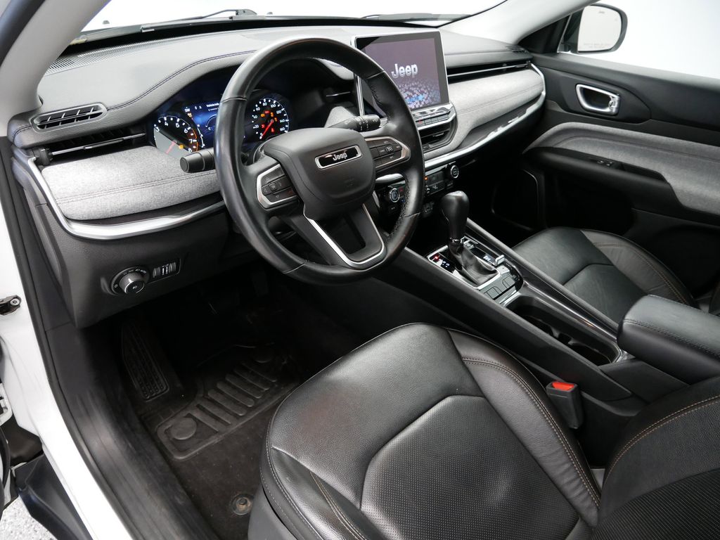 Thumbnail: 2022 Jeep Compass - 2