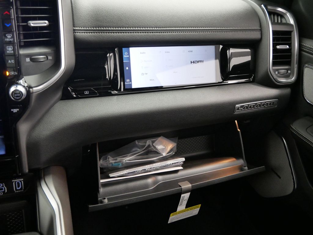 Thumbnail: 2026 RAM 1500 - 37