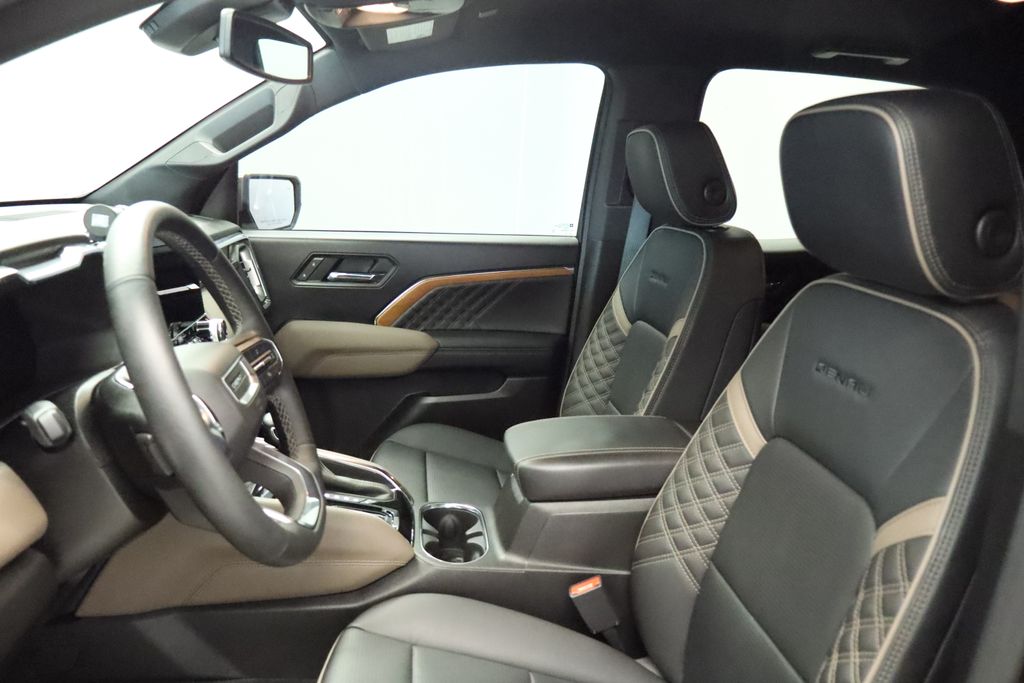 Thumbnail: 2023 GMC Canyon - 29