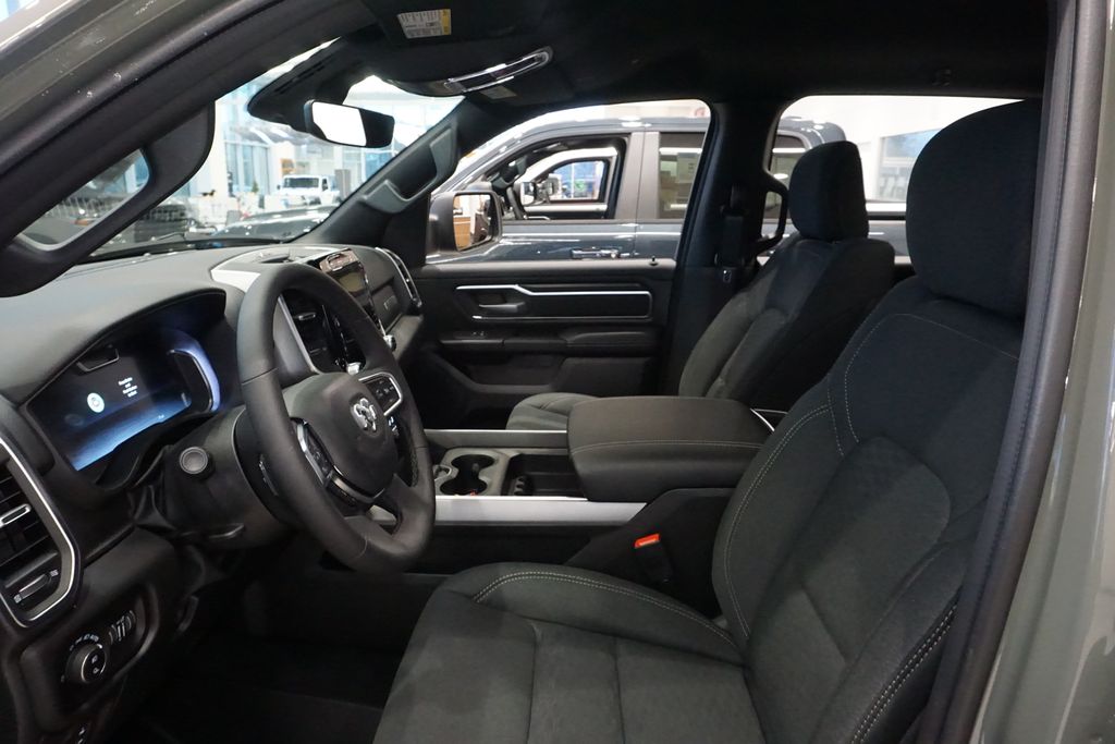 Thumbnail: 2026 RAM 1500 - 31