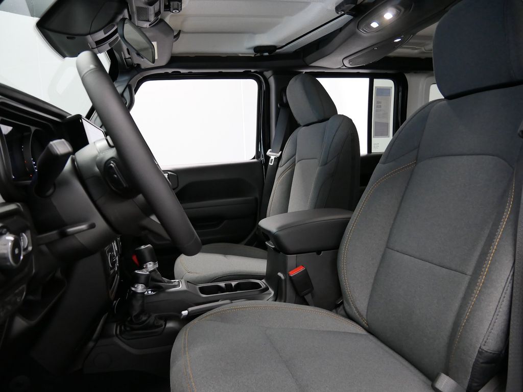 Thumbnail: 2026 Jeep Wrangler - 3