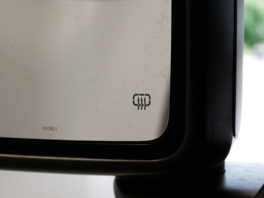 Thumbnail: 2021 Jeep Wrangler - 23