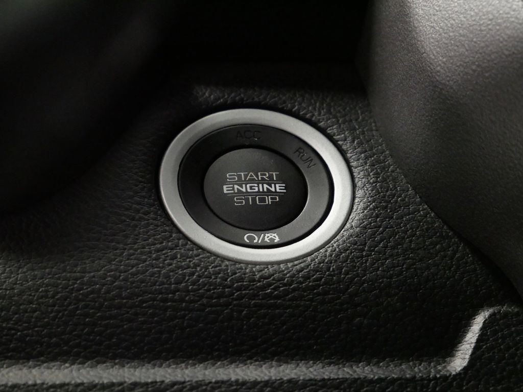 Thumbnail: 2021 RAM 1500 - 29