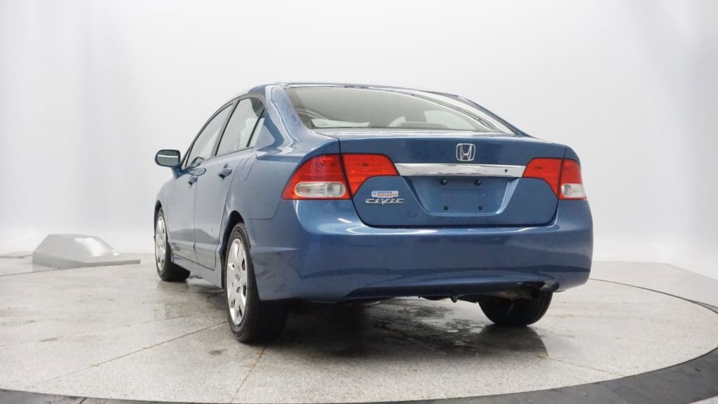 Thumbnail: 2010 Honda Civic - 6