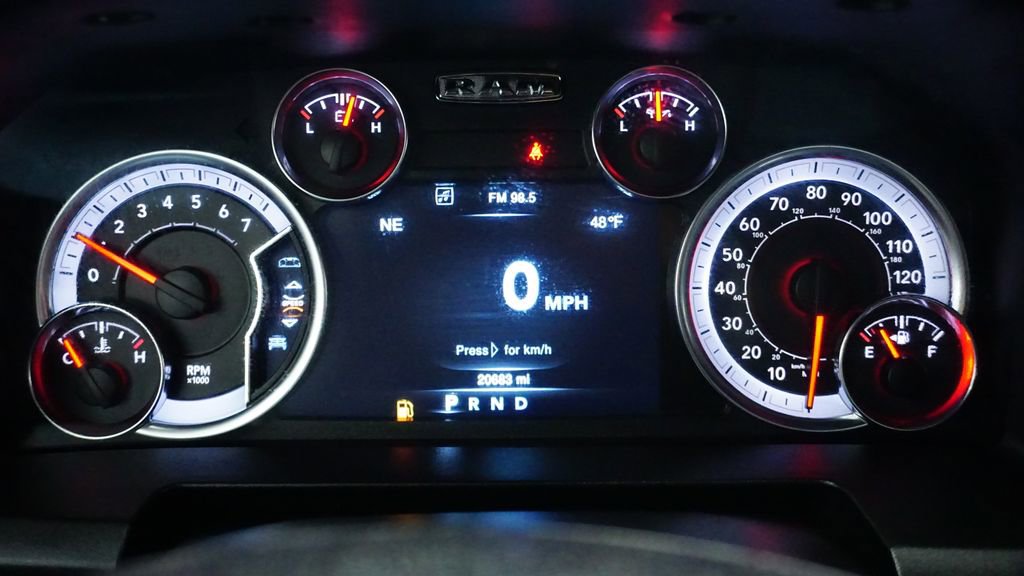 Thumbnail: 2023 RAM 1500 Classic - 32