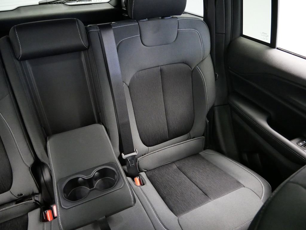 Thumbnail: 2025 Jeep Grand Cherokee - 24