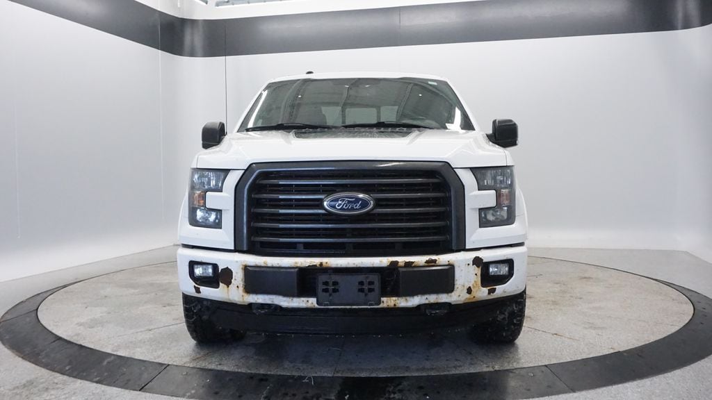 Thumbnail: 2016 Ford F-150 - 10