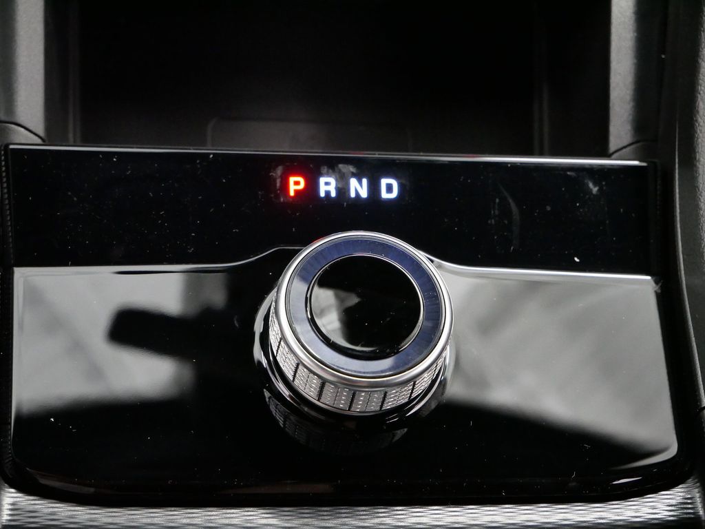 Thumbnail: 2025 Jeep Grand Cherokee - 39