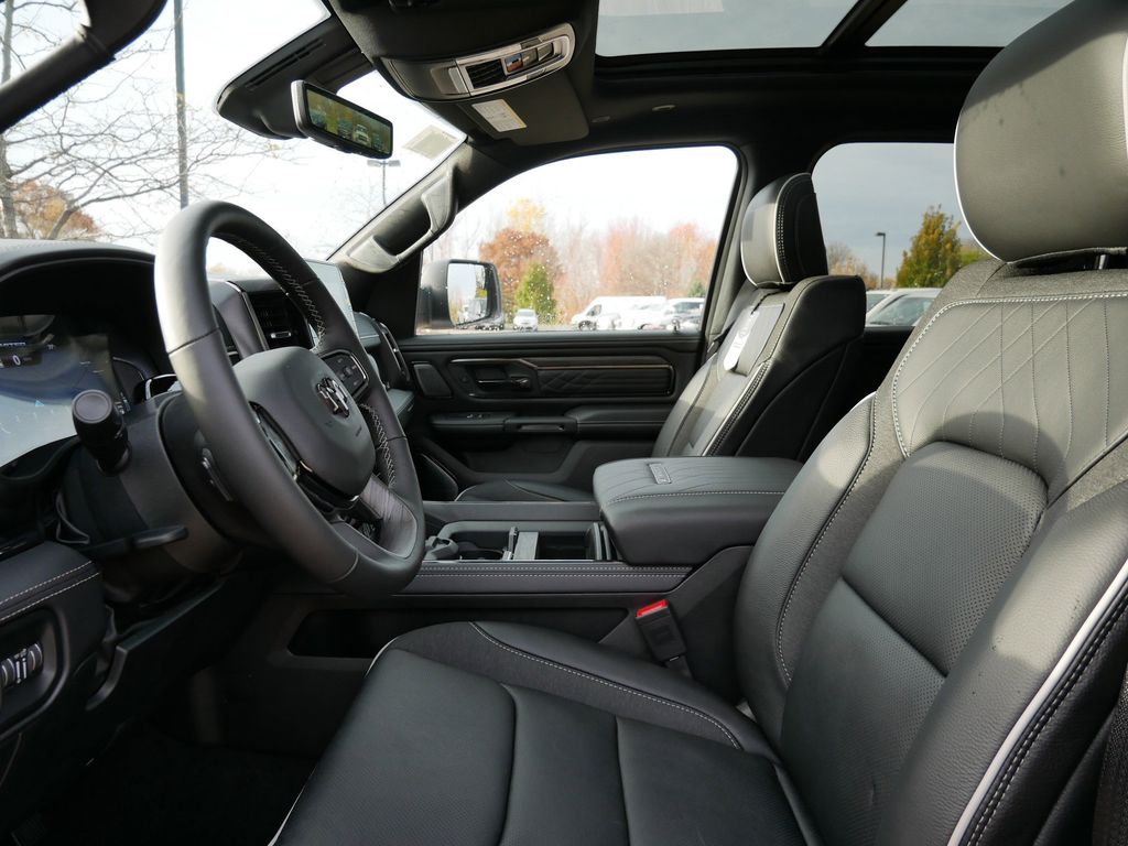 Thumbnail: 2026 RAM 1500 - 32