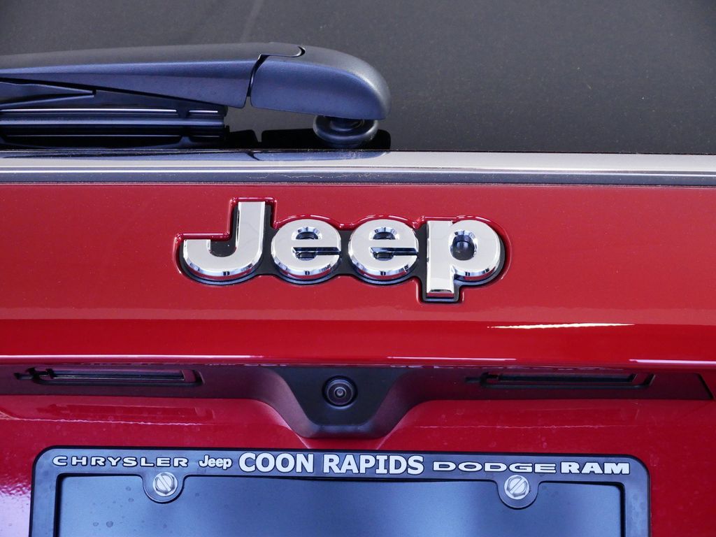 Thumbnail: 2024 Jeep Compass - 13