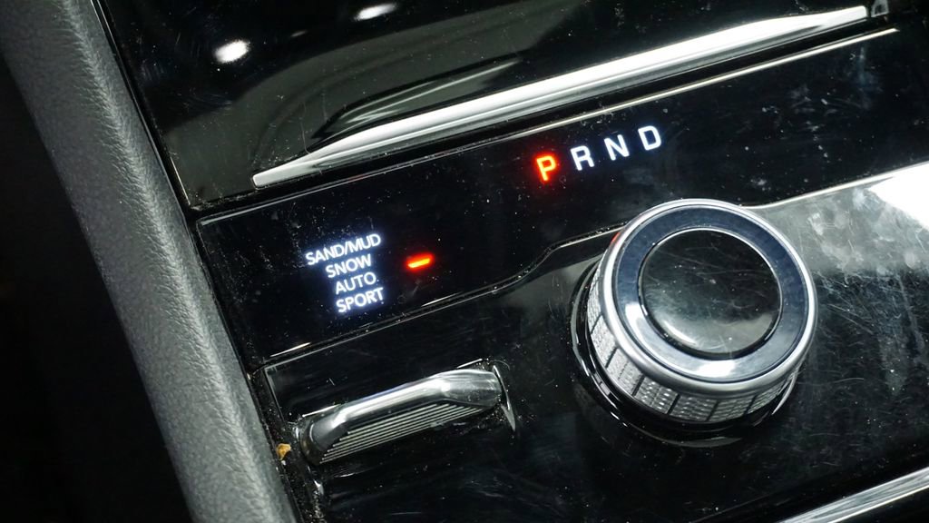 Thumbnail: 2022 Jeep Grand Cherokee - 31