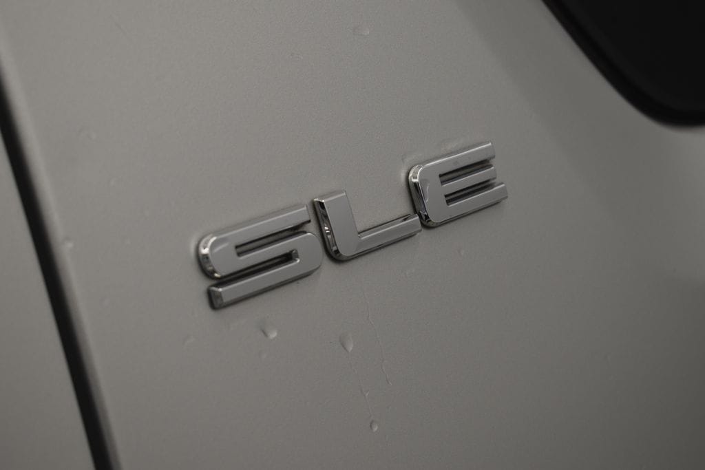 Thumbnail: 2017 GMC Terrain - 21