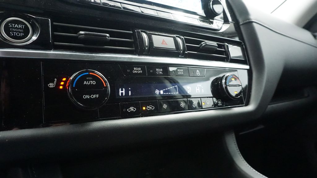 Thumbnail: 2023 Nissan Pathfinder - 44