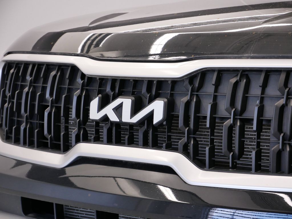 Thumbnail: 2023 Kia Telluride - 14