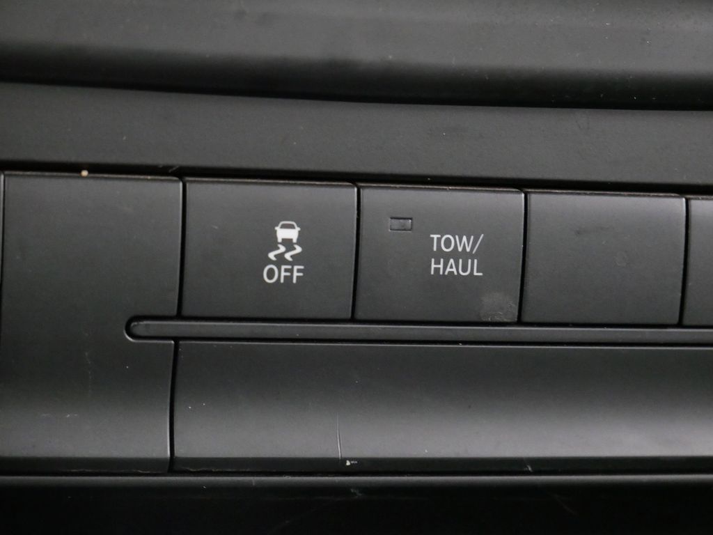 Thumbnail: 2021 RAM 1500 Classic - 31