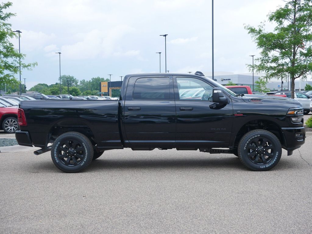 2025 RAM 3500 Big Horn 7