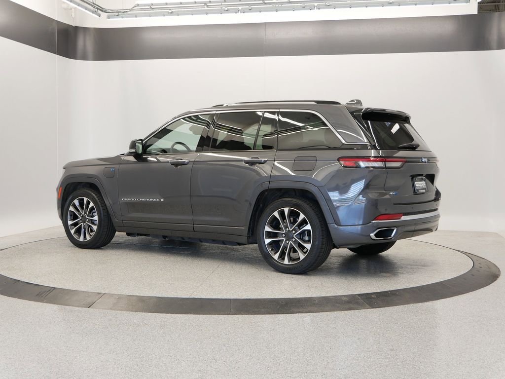 Thumbnail: 2022 Jeep Grand Cherokee - 45