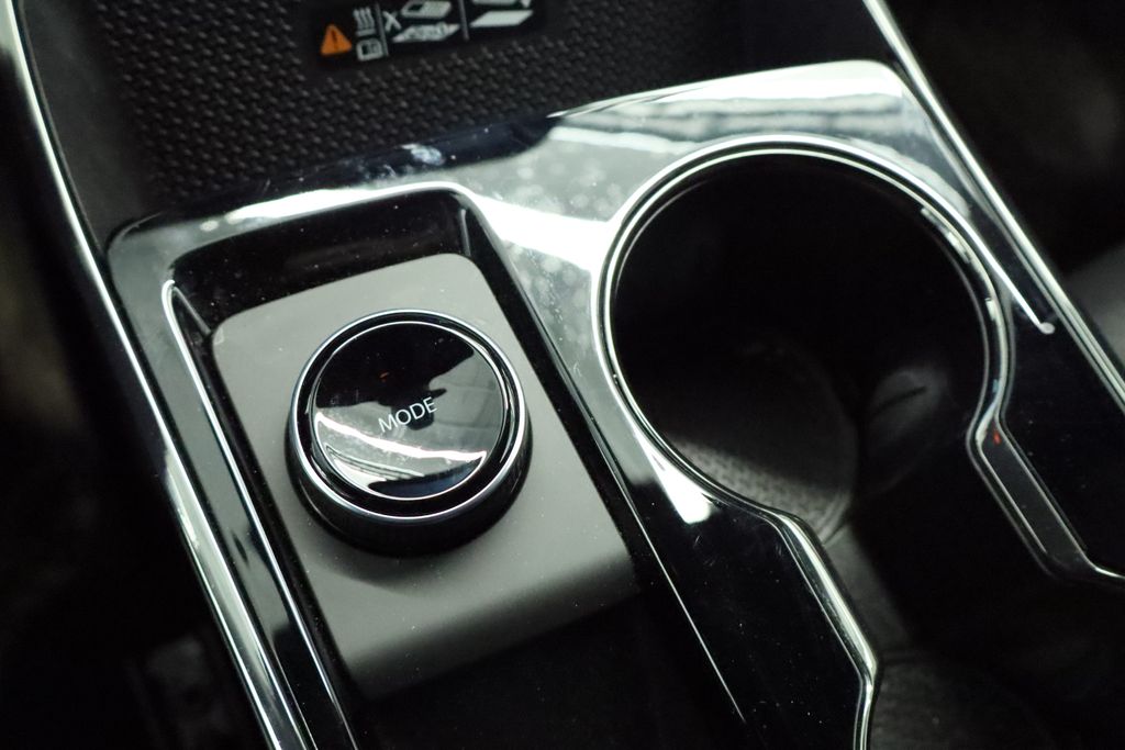 Thumbnail: 2025 Chevrolet Equinox - 40