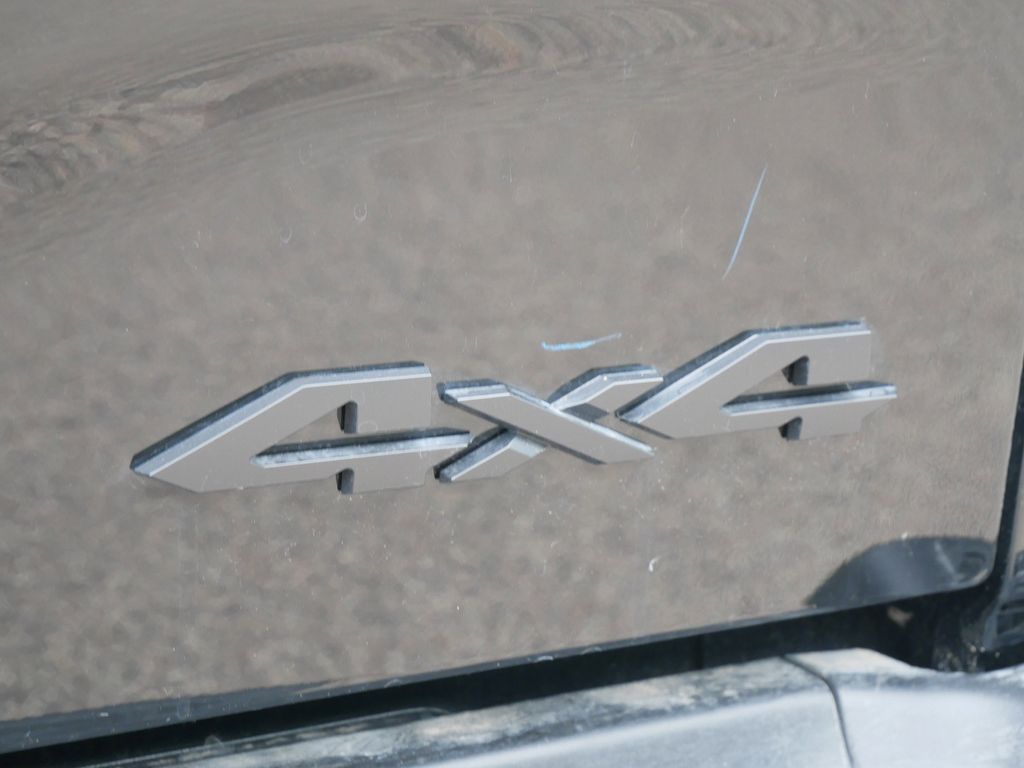 2025 RAM 3500 Big Horn 17