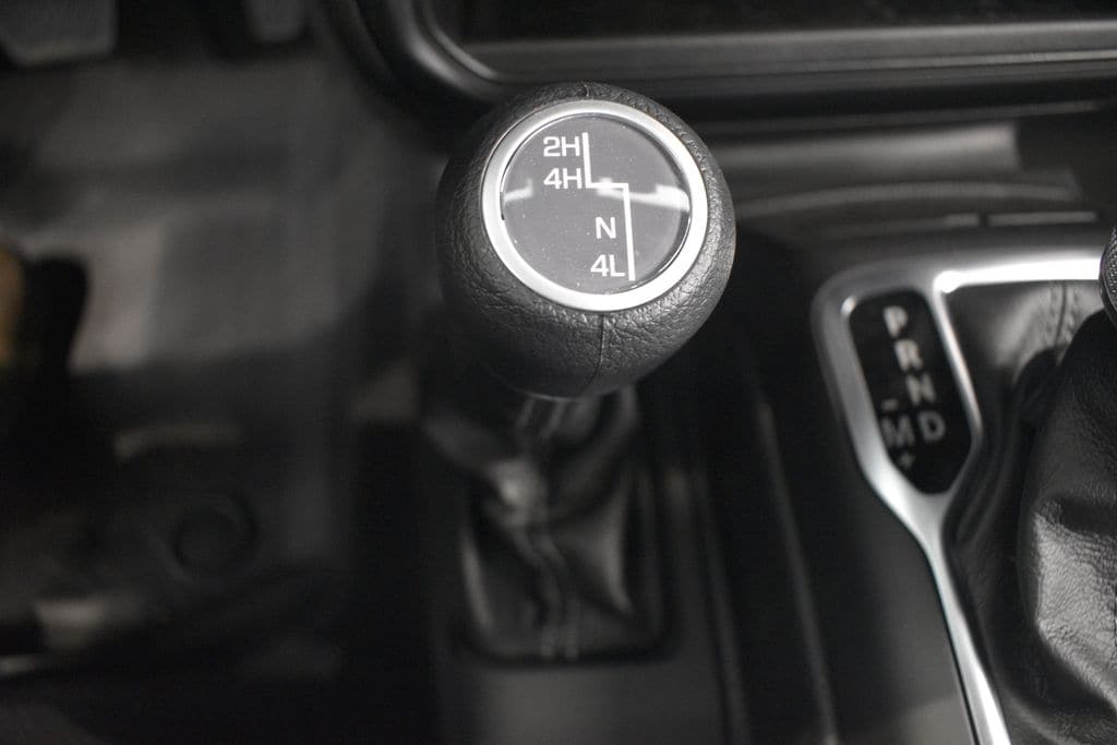 Thumbnail: 2025 Jeep Gladiator - 45