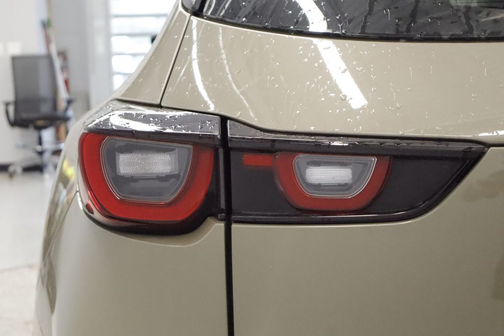 Thumbnail: 2024 Mazda CX-50 - 10