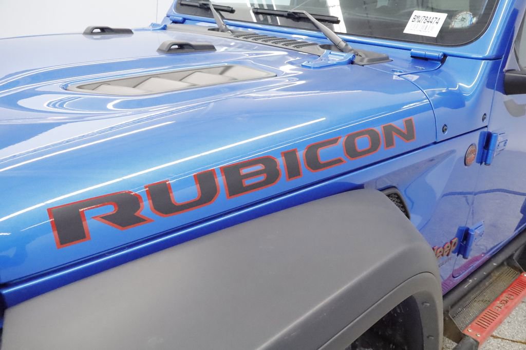 Thumbnail: 2021 Jeep Wrangler - 14