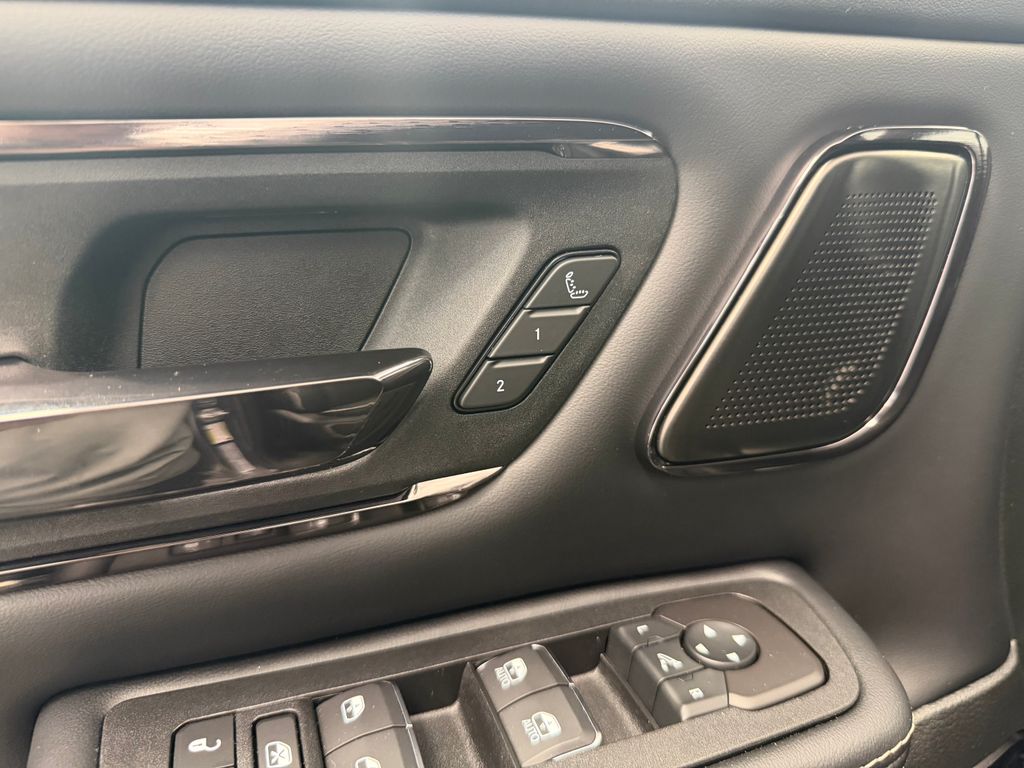 Thumbnail: 2026 RAM 1500 - 29